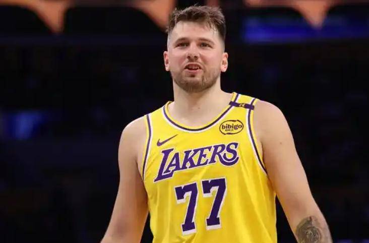 包含波兰传奇球队逆袭成功，晋级为淘汰的词条