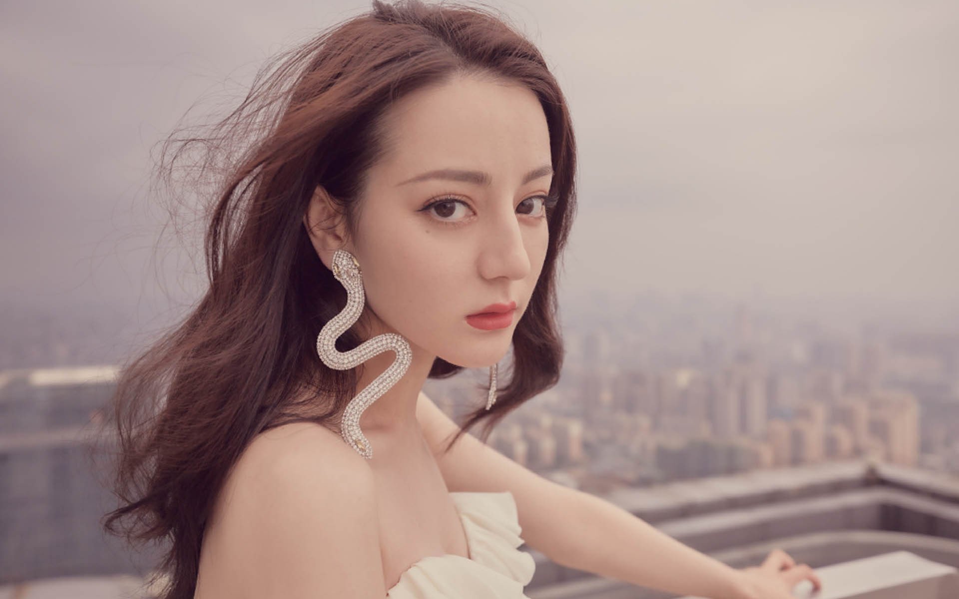 欧冠决赛级别的攻防!J罗闪耀,哥伦比亚硬仗攻克北非之狐