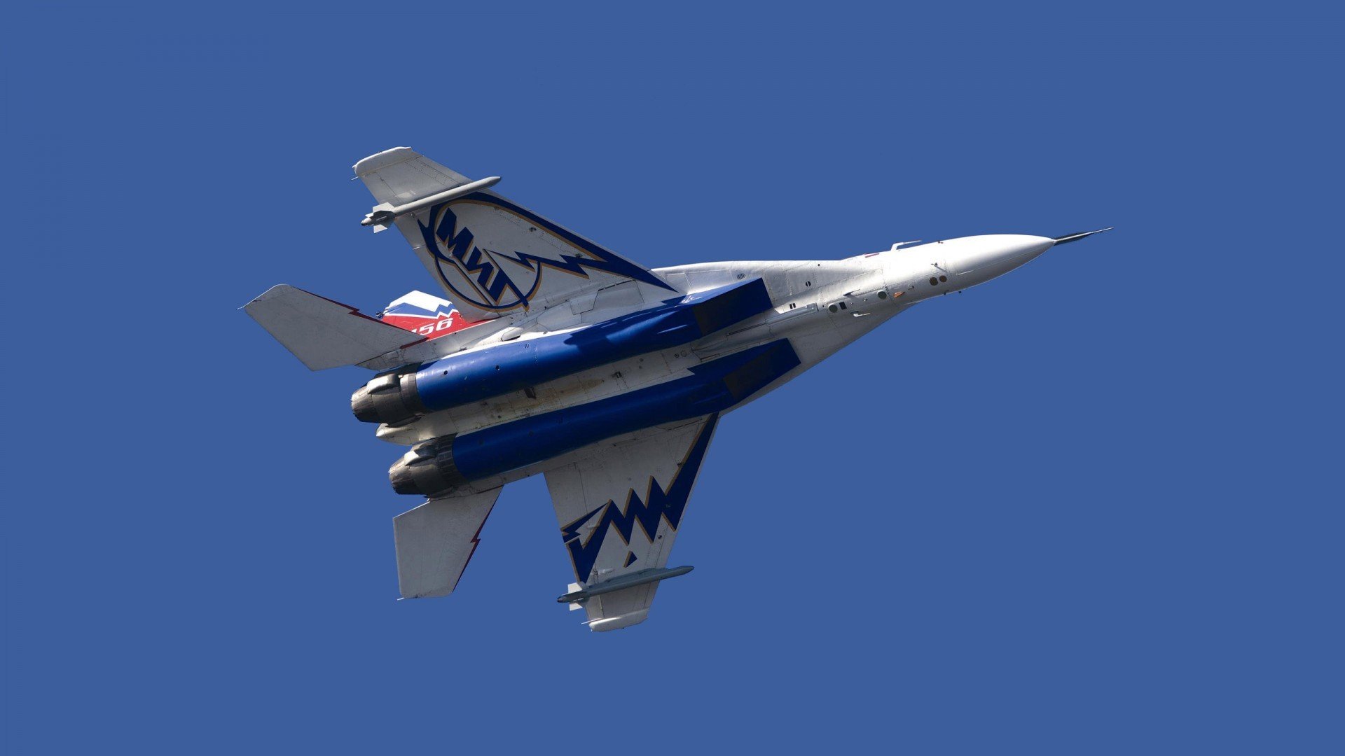 月光下的定弦者,贝恩在半决赛之夜,为命运校准了准星