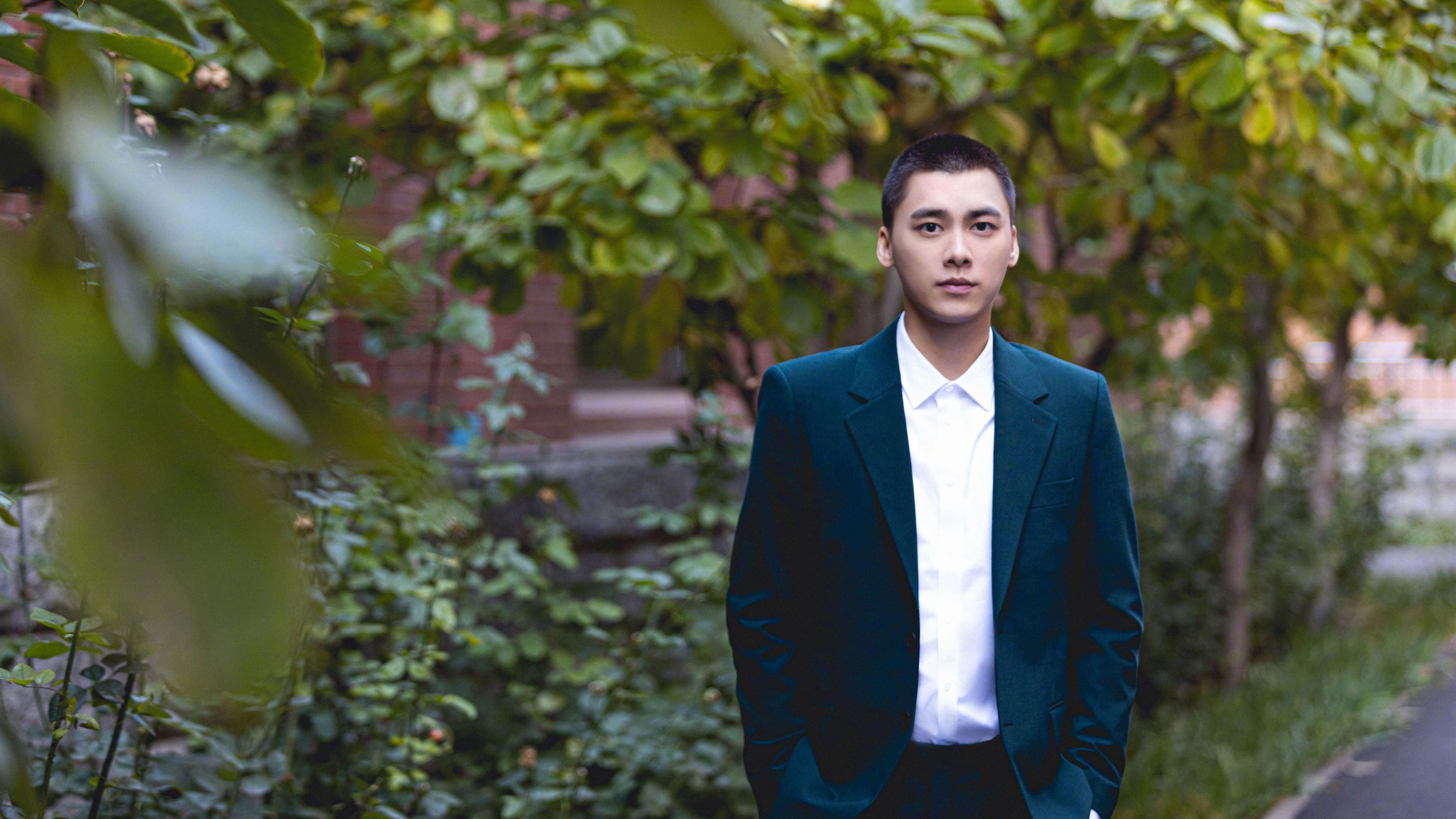 北欧坚盾对决法甲利刃，莫德里奇的三次穿越